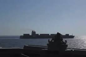 CENTCOM: Ablukayı delmeye çalışan İran tankerini vurduk