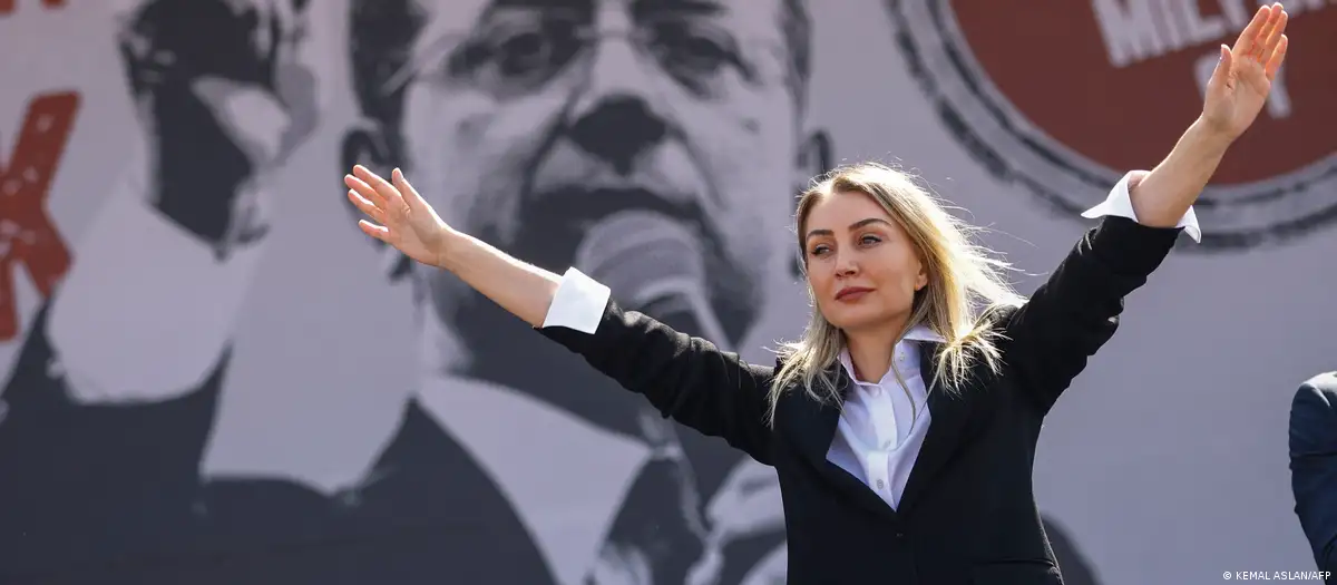 İmamoğlu çiftine Almanya’nın Kant Vakfı’ndan Dünya Vatandaşlığı Ödülü