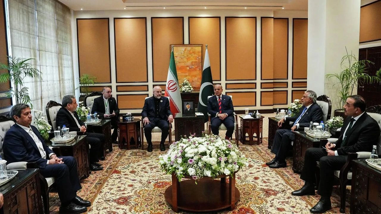 Pakistan, İran ve Katar heyetleri ABD ile geçici anlaşma için devrede: ‘Bu hafta sonu önemli ilerleme bekleniyor’