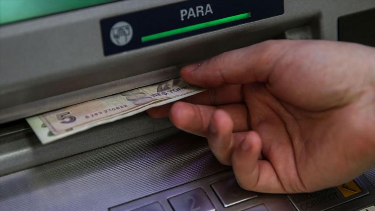 DİSK-AR: Emekli bayram ikramiyesinin 8 yıllık kaybı 76 bin lirayı aştı