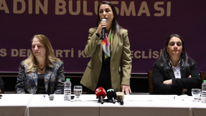Tülay Hatimoğulları: Süreç uzadıkça barışa olan inanç zayıflıyor