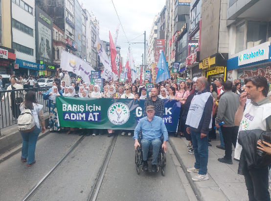 DEM Parti’nin çağrısıyla 4 kentte yürüyüşler yapılıyor: ‘Barış için Adım At’