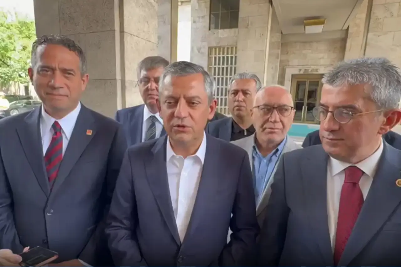 Özgür Özel ve ekibi grup toplantısındaki yol haritasını belirliyor: Karar açıklanacak