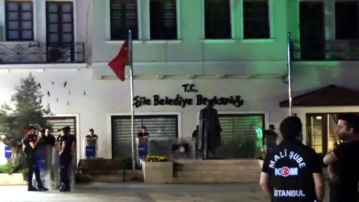 CHP’li Şile Belediyesi’ne yeni operasyon: 16 kişi gözaltında