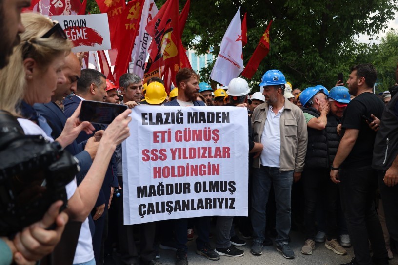 Doruk Madencilik işçileri Yıldızlar Holding önünde yeniden eyleme başladı
