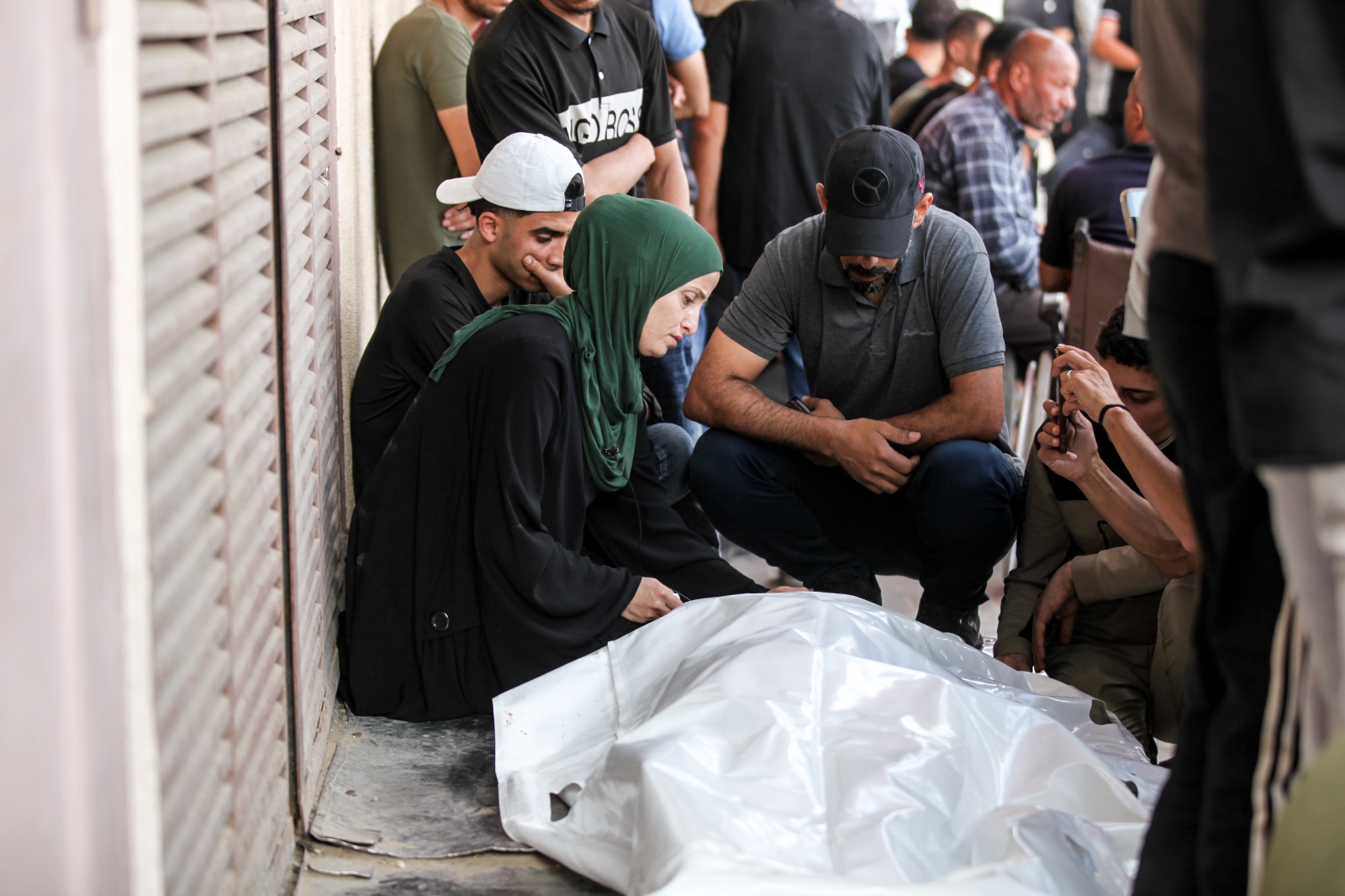 İsrail ordusundan Gazze’ye yeni saldırı: Biri çocuk, biri gazeteci 5 Filistinli öldü
