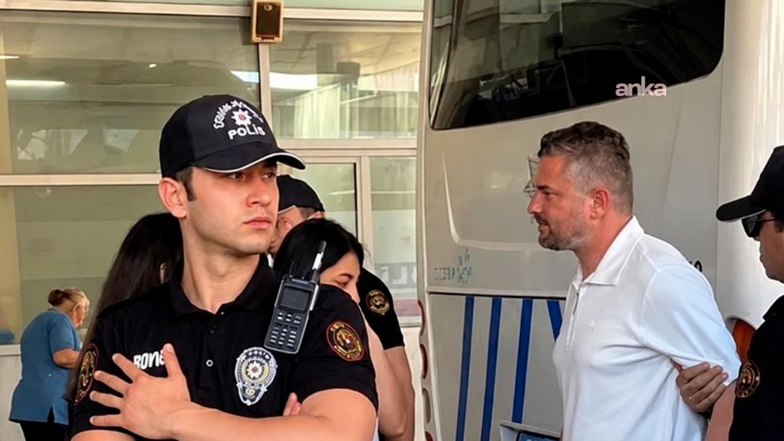Buca Belediyesi’ne yönelik operasyon: Gözaltına alınanların sayısı 54’e yükseldi