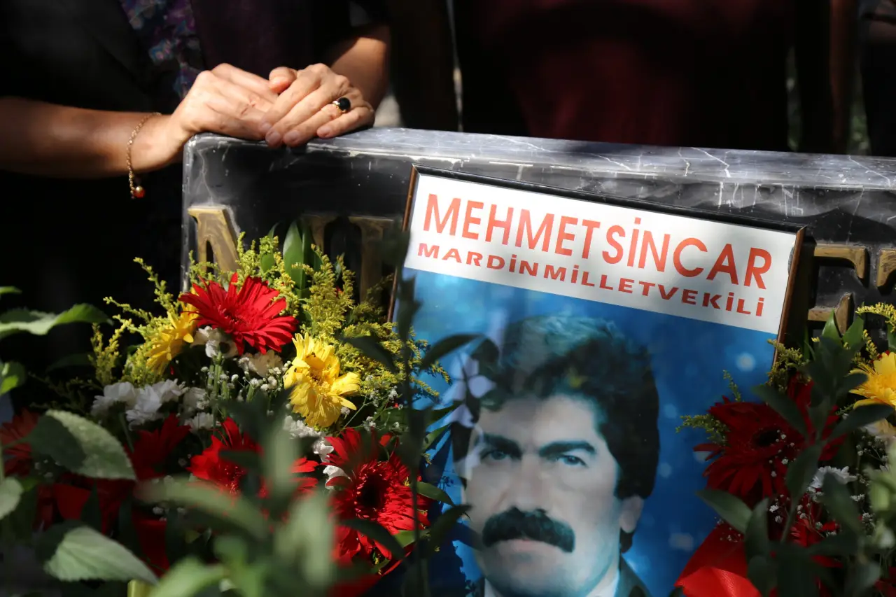 Mehmet Sincar cinayeti failinin yurt dışı yasağı kaldırıldı