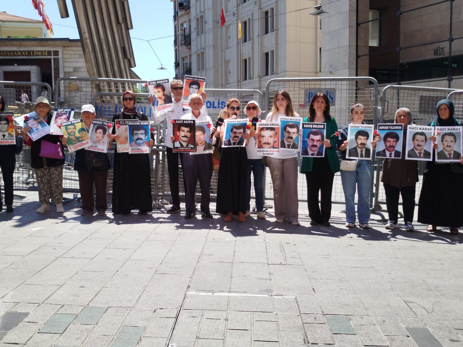 Cumartesi anneleri 1106. haftada: Savaş Buldan, Adnan Yıldırım ve Hacı Karay için adalet talebi