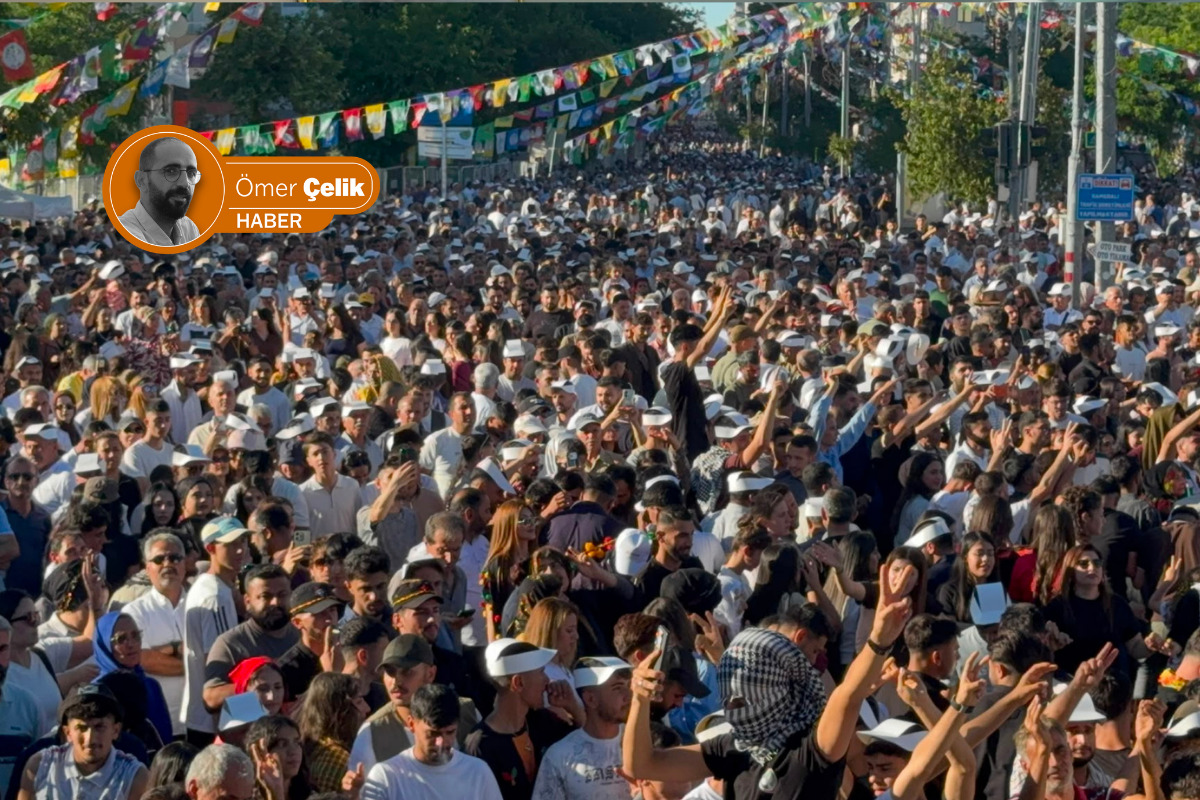 Diyarbakır’da ‘Özgürlük Mitingi’: On binlerce kişi İstasyon Meydanı’nda