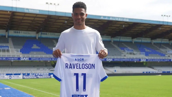 Amedspor’da transferler sürüyor: Rayan Raveloson resmen duyuruldu