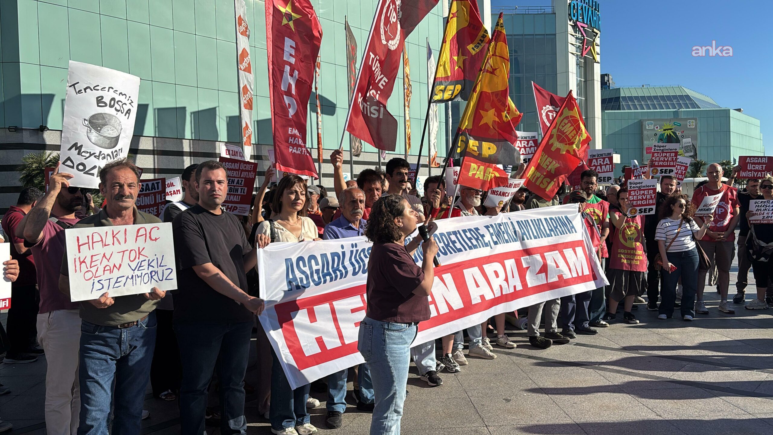 Asgari Ücret İnisiyatifi tüm ücretlere zam talep etti