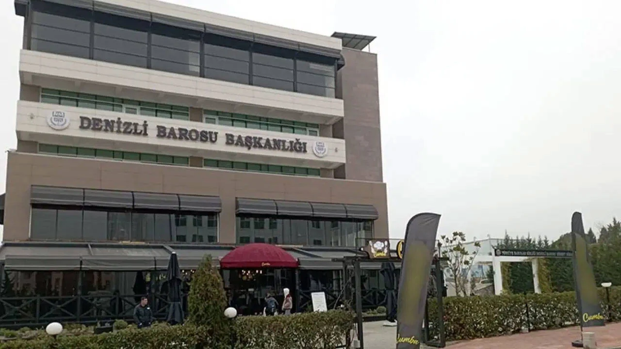 Denizli Baro başkanı dahil 12 avukat gözaltına alındı