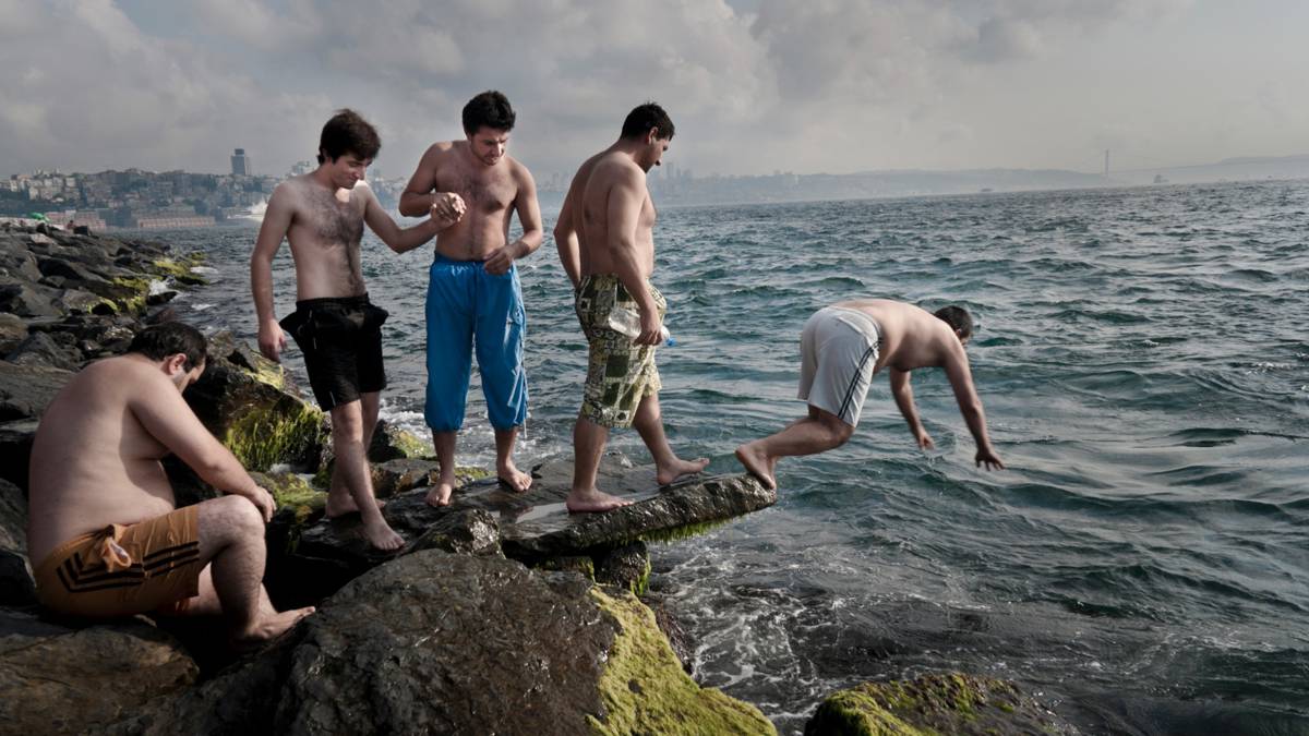 ‘Arayış’ sergisi farklı hafızaları ve yaşam deneyimlerini fotoğrafla buluşturuyor