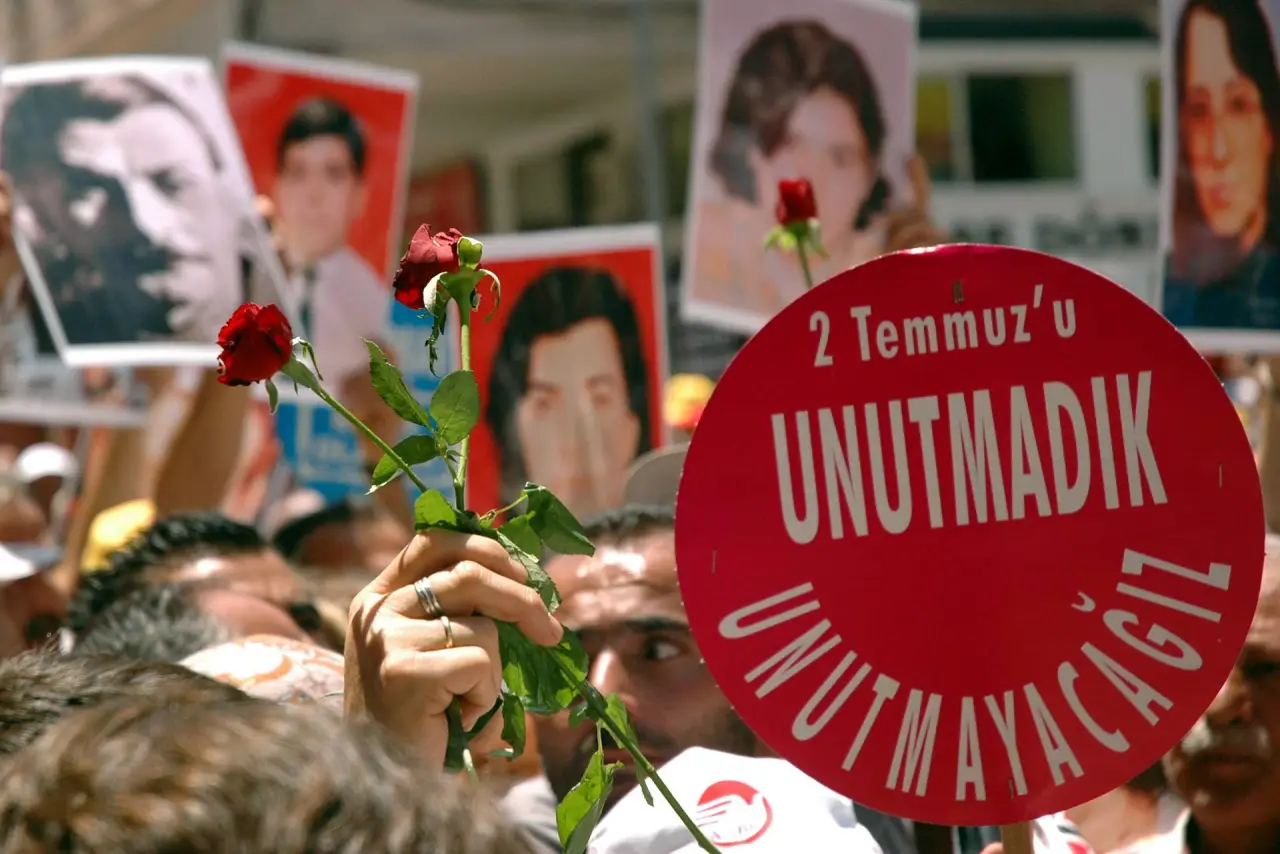 2 Temmuz Katliamı’nın üstünden 33 yıl geçti: ‘Birçok aile adaleti göremeden hayatını kaybetti’