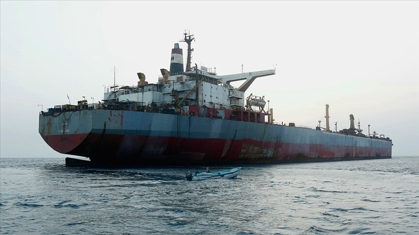 İngiltere, Manş Denizi’nde Rusya’nın ‘gölge filosuna’ ait petrol tankerini durdurdu