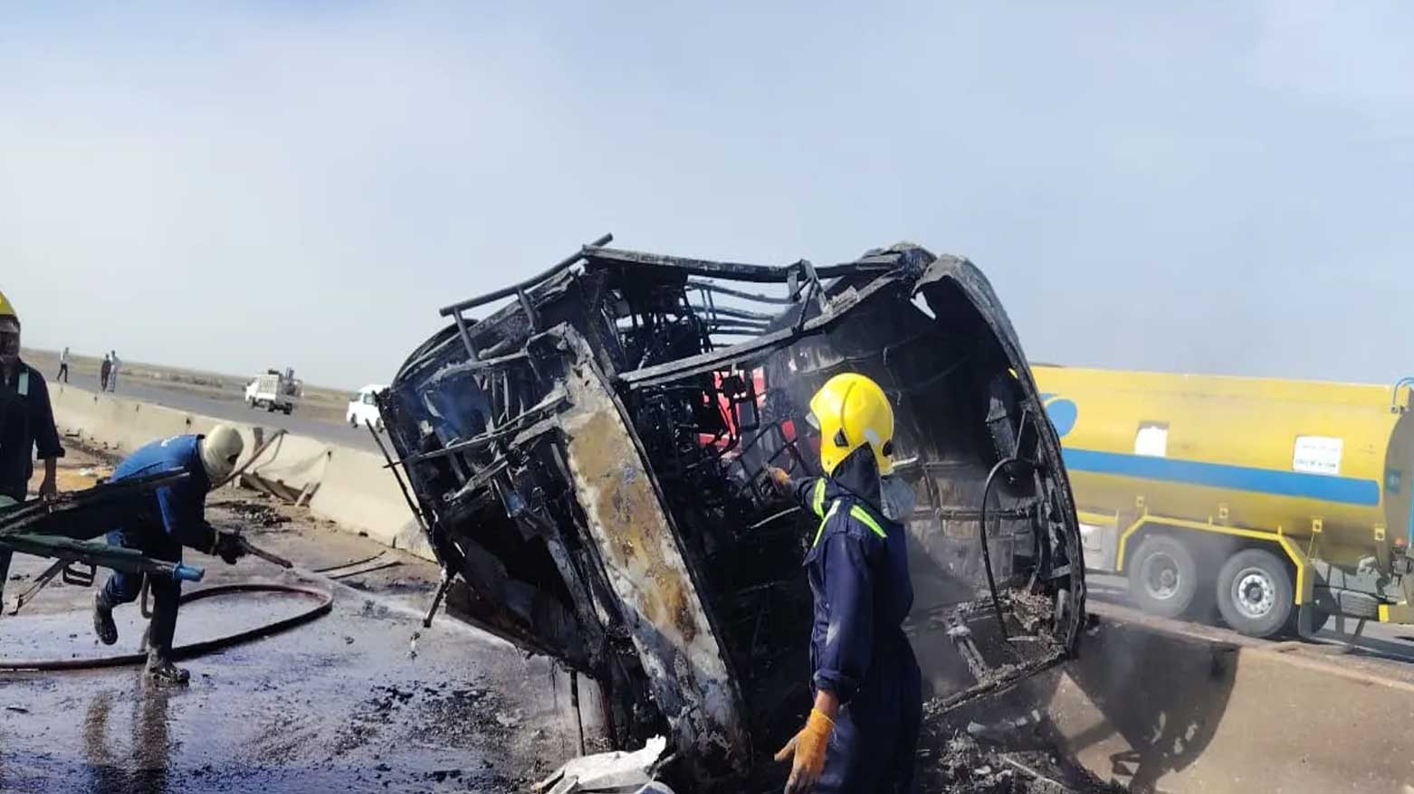 Irak’ta yolcu otobüsü ile yakıt tankeri çarpıştı: 21 ölü, 19 yaralı