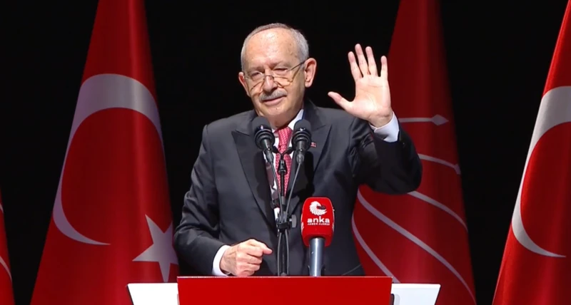 Kılıçdaroğlu genel merkezdeki konuşmasından video paylaştı: ‘İradesini parayla satanlar bu partide yer alamazlar’