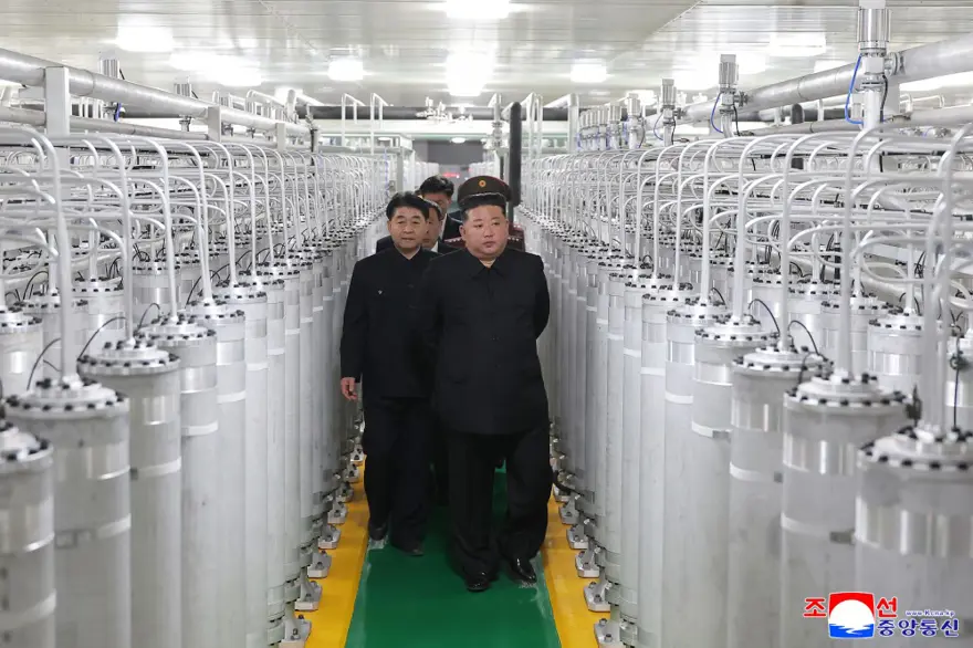 Kuzey Kore lideri Kim Jong-un yeni tesisi açtı: ‘Nükleer kapasitemiz iki katından fazla arttı’