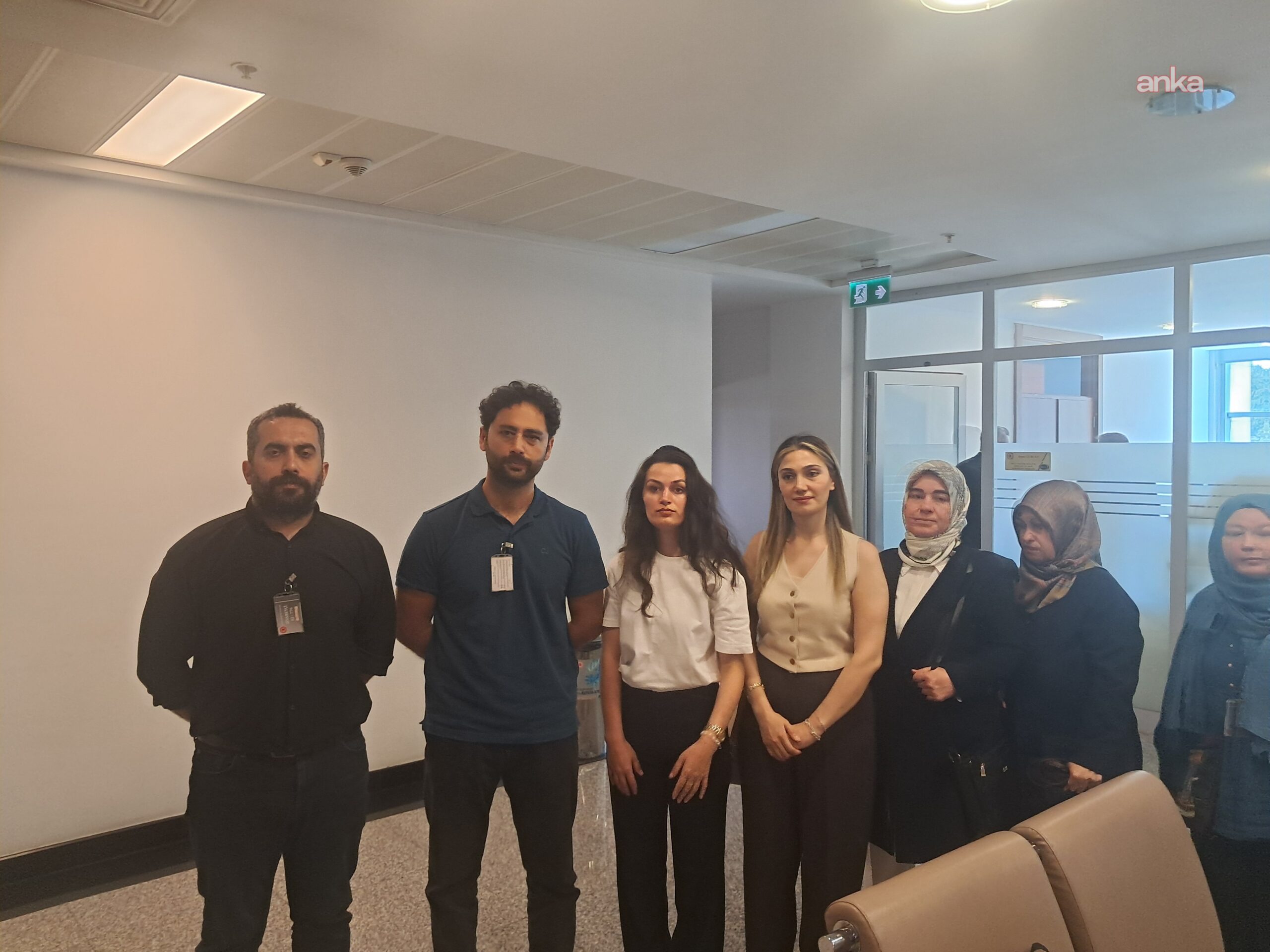 Açlık grevindeki öğretmen heyeti Meclis’te | ‘Yetkililer bu akşam toplantı yapacak, belirsizlik devam ediyor’