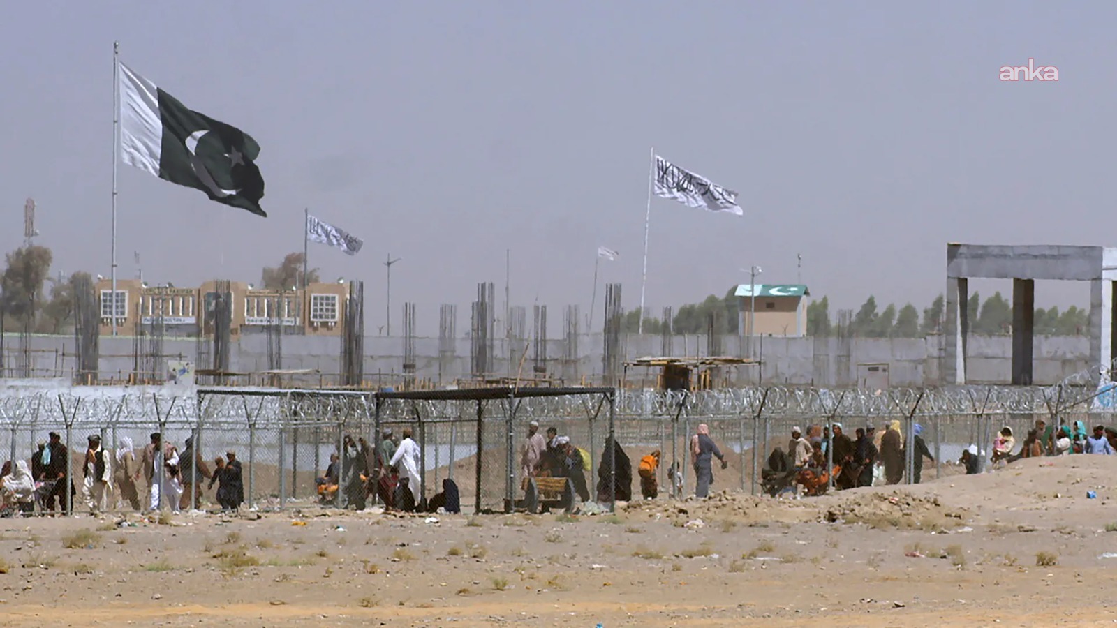 Pakistan’dan Afganistan sınırında operasyon: 29 ölü