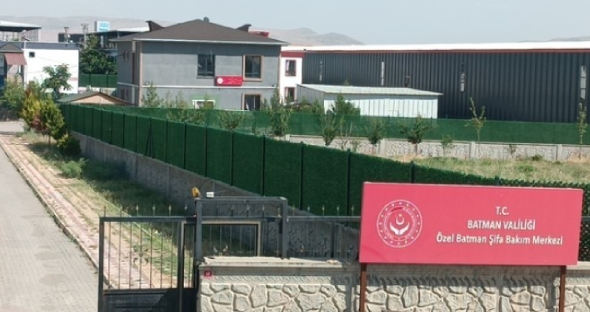 Bakım merkezindeki ölümleri şüpheli bulan aileler İHD’ye başvurdu