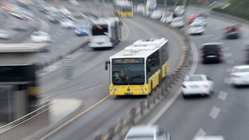 İETT’de unutulan eşyalar açık artırmayla satılacak