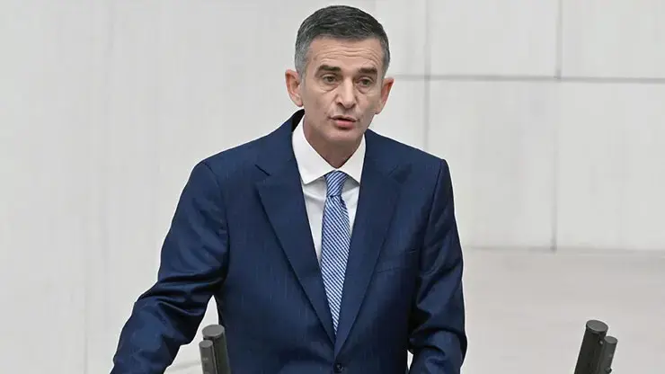 Ümit Dikbayır, CHP’den istifa etti