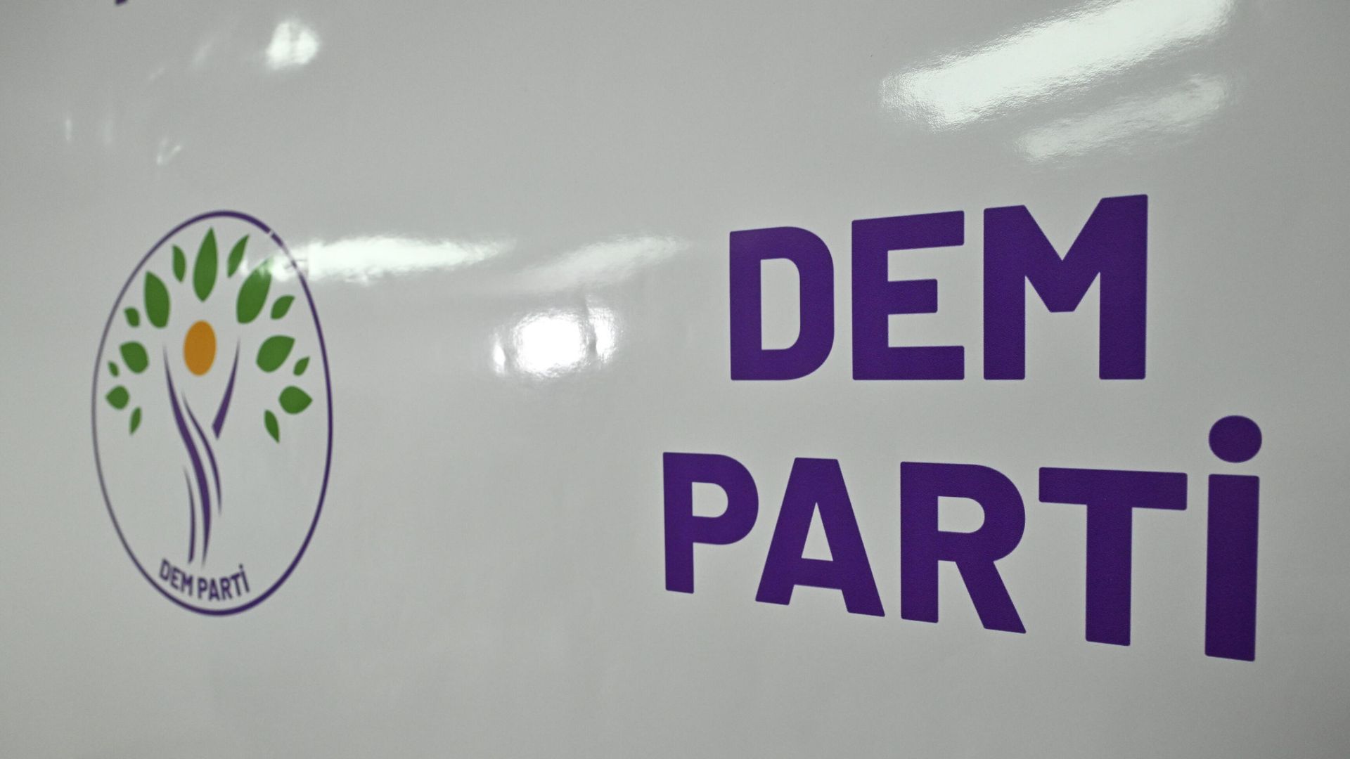 DEM Parti: ‘Çankaya Belediye Başkanı Güner’in görevden uzaklaştırılması hukukun değil siyasetin işletildiğinin göstergesidir’