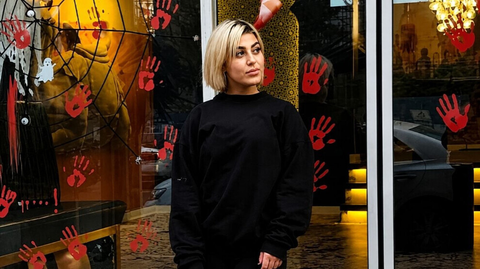 İranlı aktivist Peria Dadgersefa’ya 10 yıl hapis cezası
