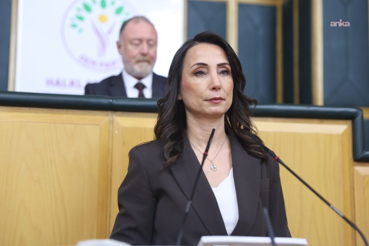 Tülay Hatimoğulları: Öcalan kök yasa mantığına ilişkin hazırlık yapmış, devlet temsilcileriyle de paylaşılmış