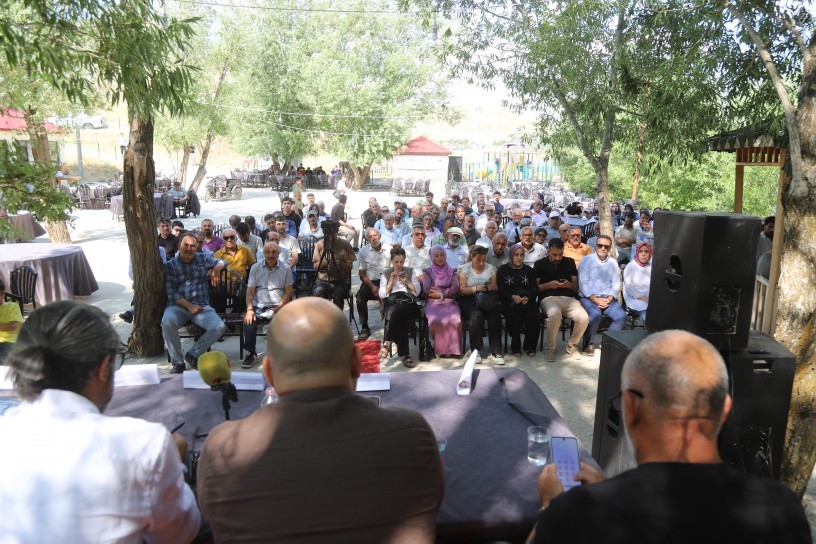 Kanîreş Festivali’nde ekoloji paneli: ‘Doğa tahribatı barışa darbedir’
