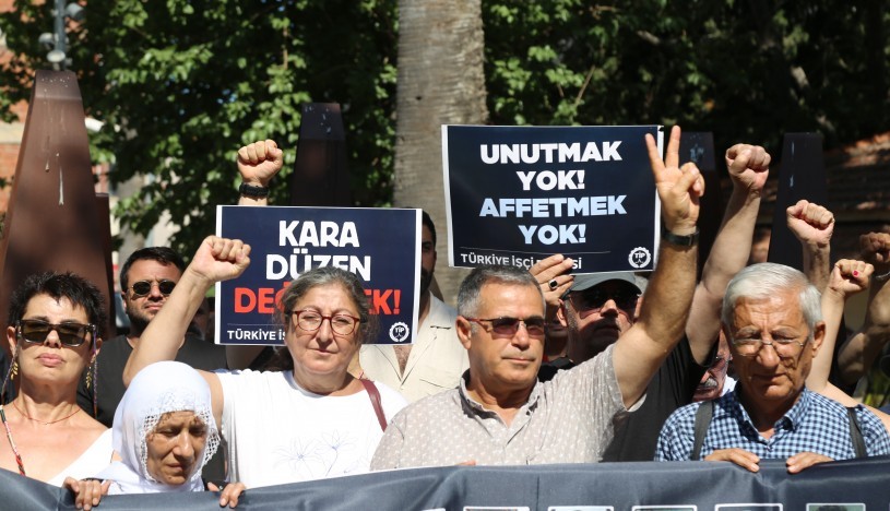 10 Ekim Gar Katliamı’nda yaşamını yitirenler bu ay İzmir’de anıldı