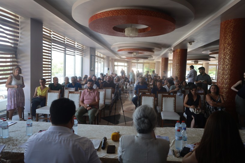 Samandağ’daki Evvel Temmuz Festivali’nde süreç tartışıldı: ‘Kürt sorunu güvenlikçi politikalara hapsedilemez’