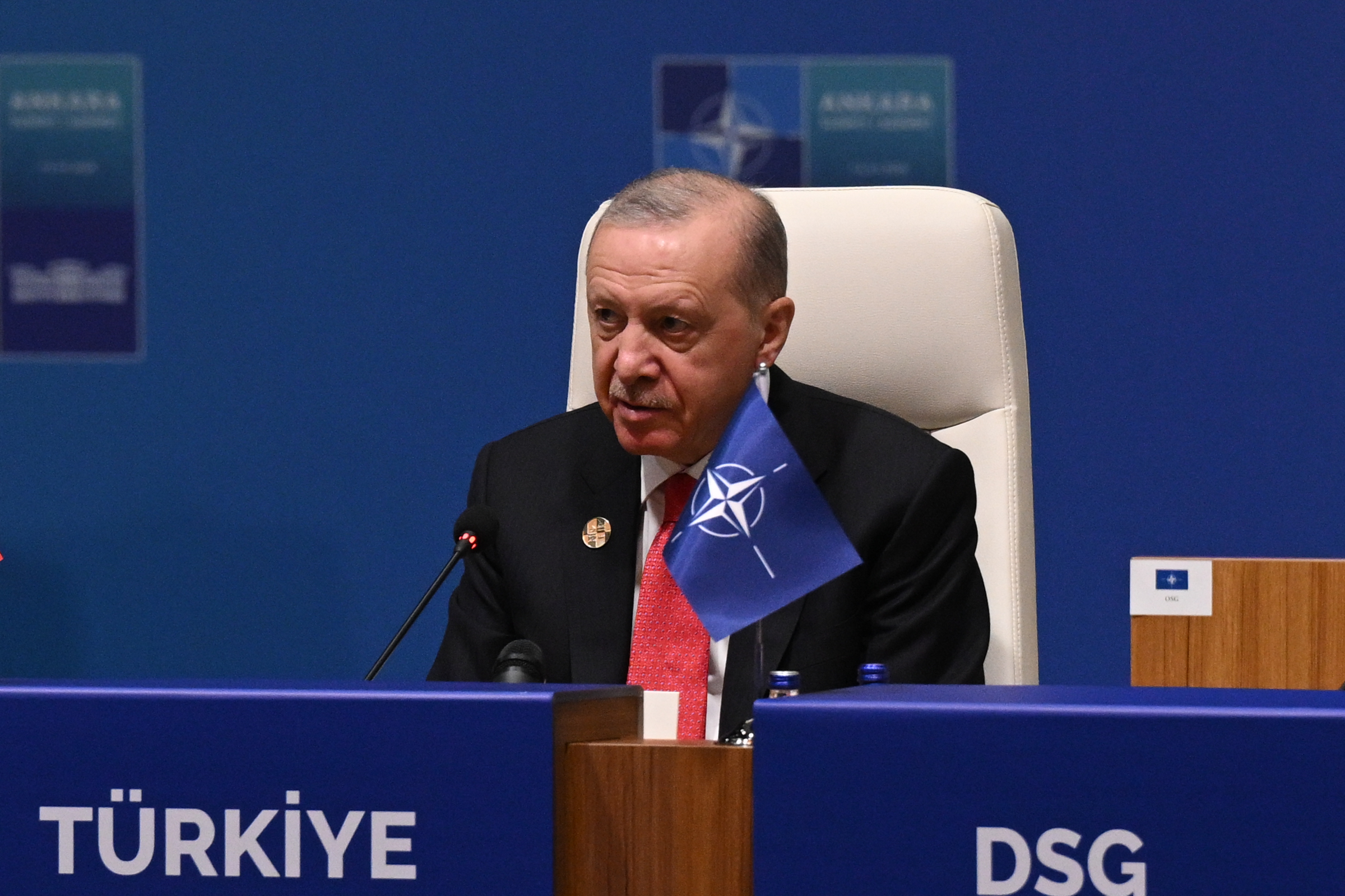Erdoğan NATO Zirvesi’nde konuştu: ‘Müttefikler arasındaki kısıtlama kaldırılmalı’