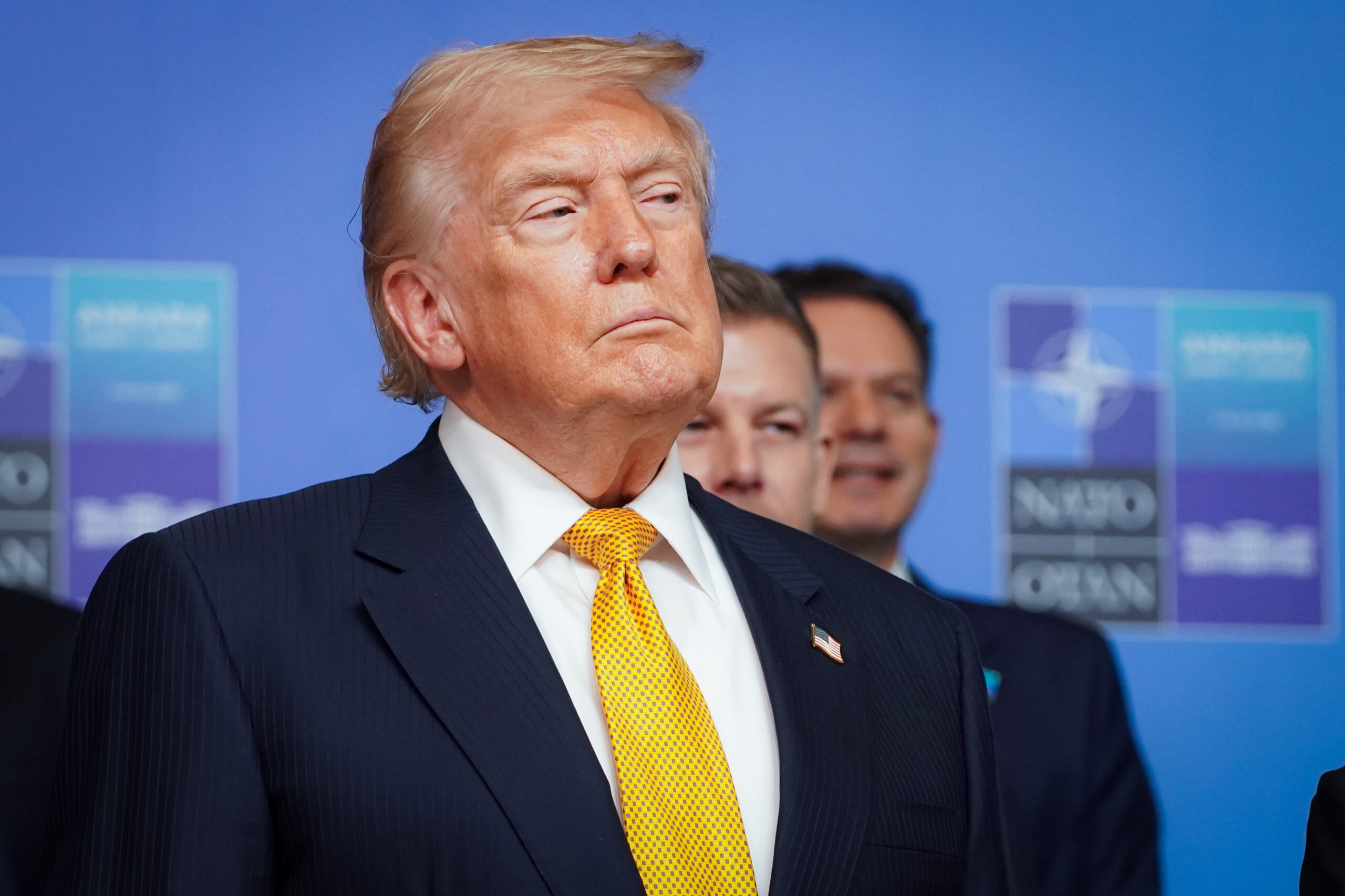 Trump Ankara’dan tehdit etti: ‘Bu akşam İran’ı çok sert vuracağız’