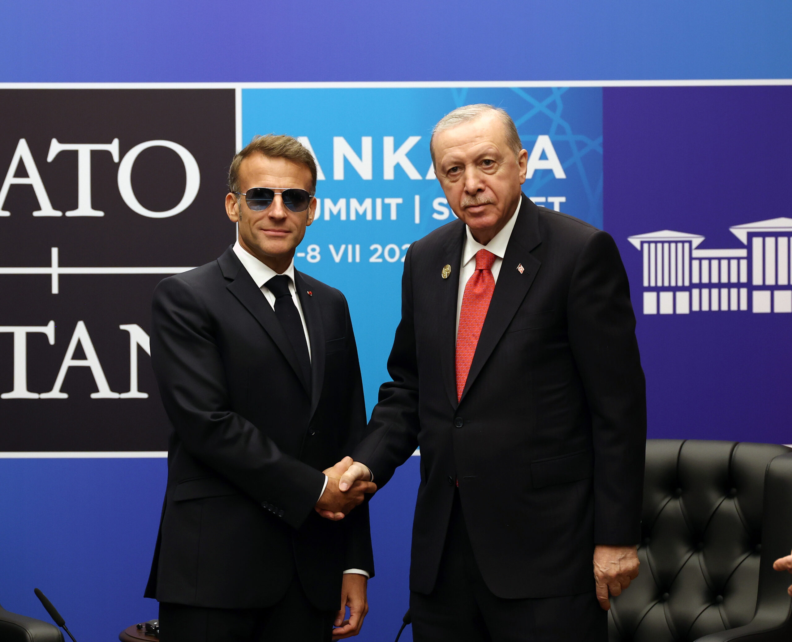 Cumhurbaşkanı Erdoğan, Macron ile bir araya geldi