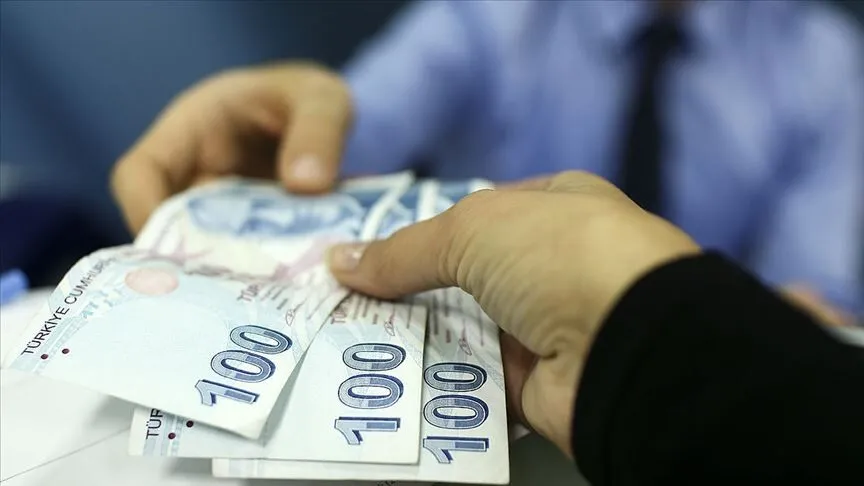 Milyonlarca emeklinin beklediği en düşük emekli maaşı teklifi netleşti
