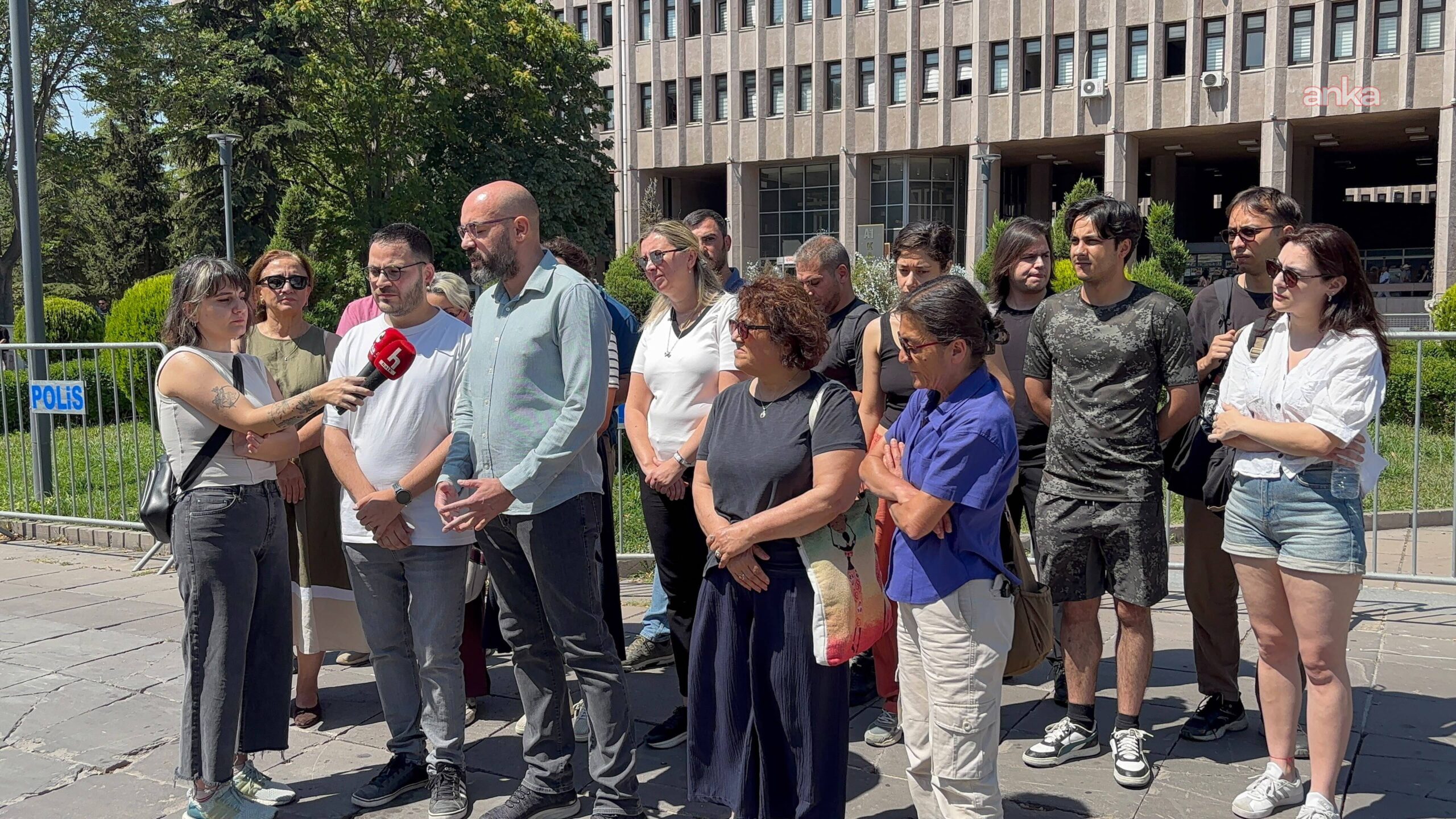 Basın meslek örgütlerinden Ankara Adliyesi önünde çağrı: ‘Alican Uludağ serbest bırakılsın’
