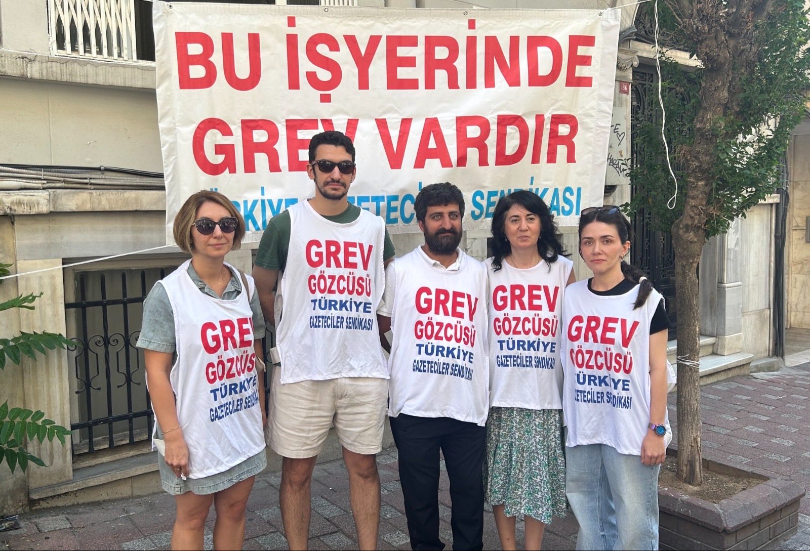 AFP emekçileri greve başladı