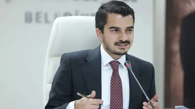 Çankaya Belediye Başkanı Hüseyin Can Güner gözaltına alındı