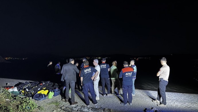 Elazığ’da Hazar Gölü’nde kaybolan çocuğun cansız bedenine ulaşıldı