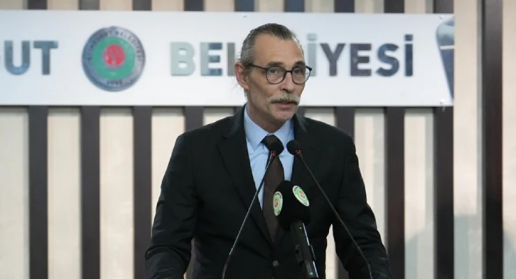 Etimesgut Belediyesi’ne operasyon: Erdal Beşikcioğlu gözaltında