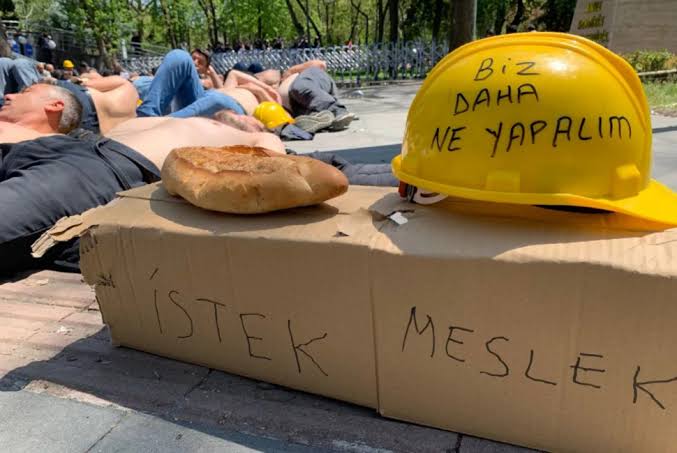 Doruk Madencilik işçilerine verilen söz yine tutulmadı: Holding önünde eylem