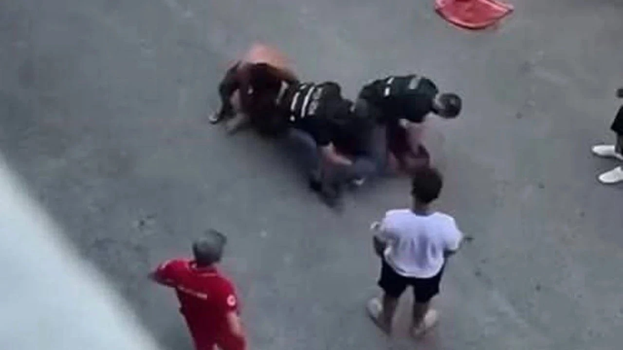 İtalya’da Floyd’un ölümünü hatırlatan polis cinayeti: Yere yatırılarak gözaltına alınan Abderrahim Fakir hayatını kaybetti