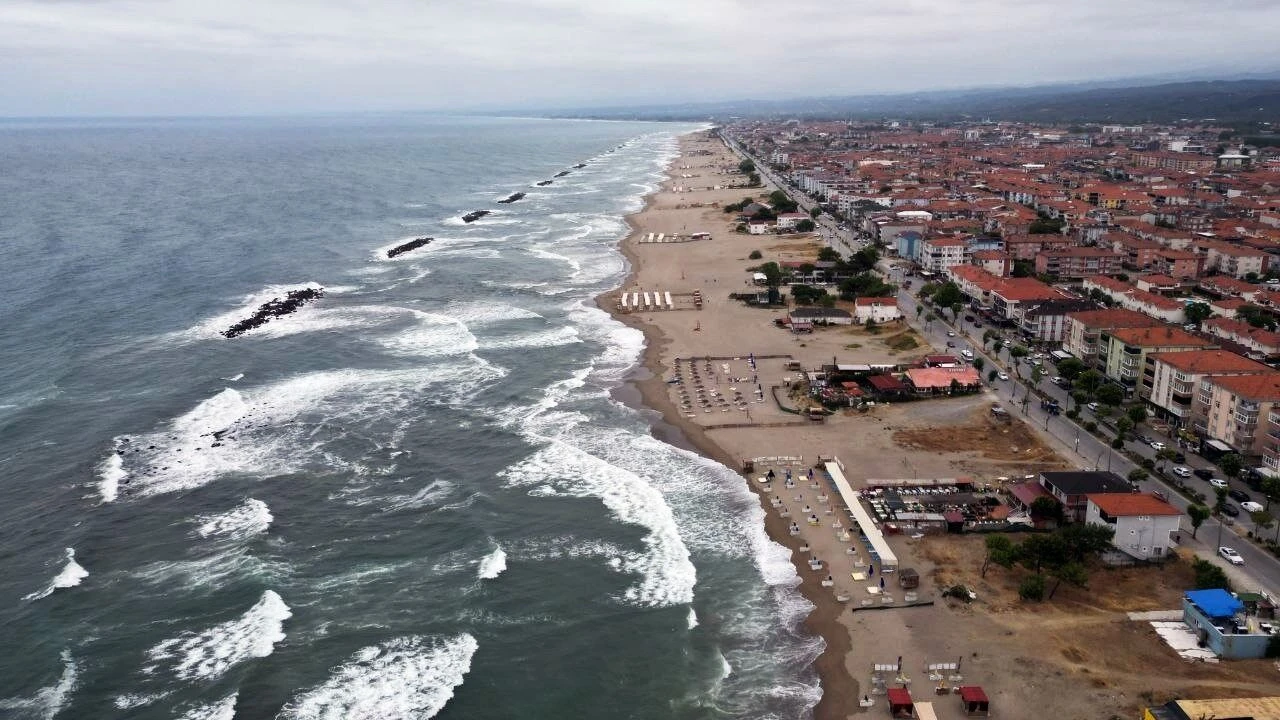 Sakarya ve Düzce’de denize girişler yasaklandı