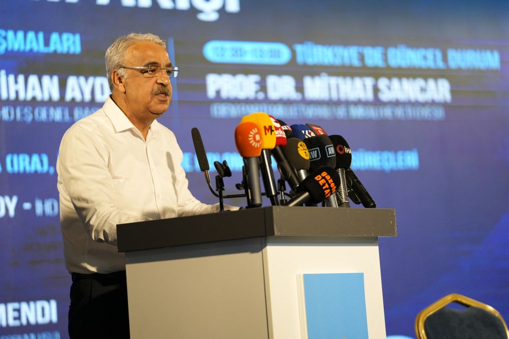 Mithat Sancar: Çerçeve yasa için pazartesi önemli bir hafta başlayacak