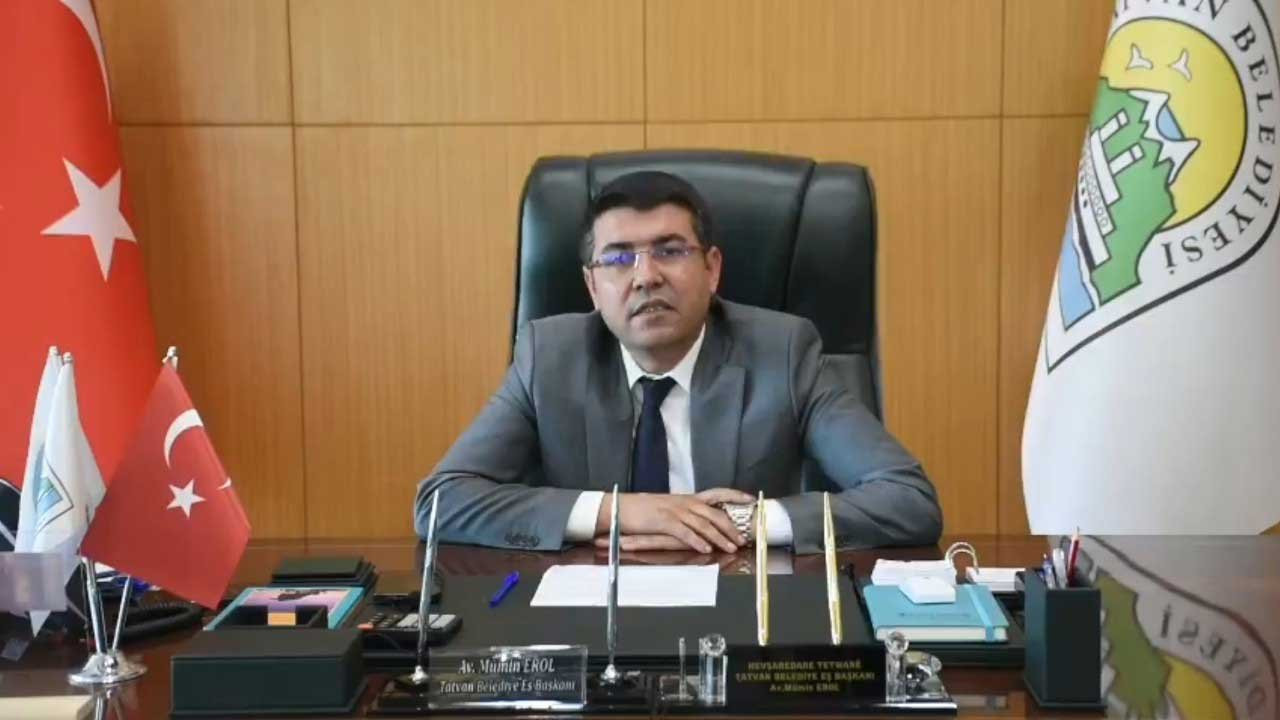 Tatvan Belediye Eş Başkanı Mümin Erol’un görevi tedbiren donduruldu
