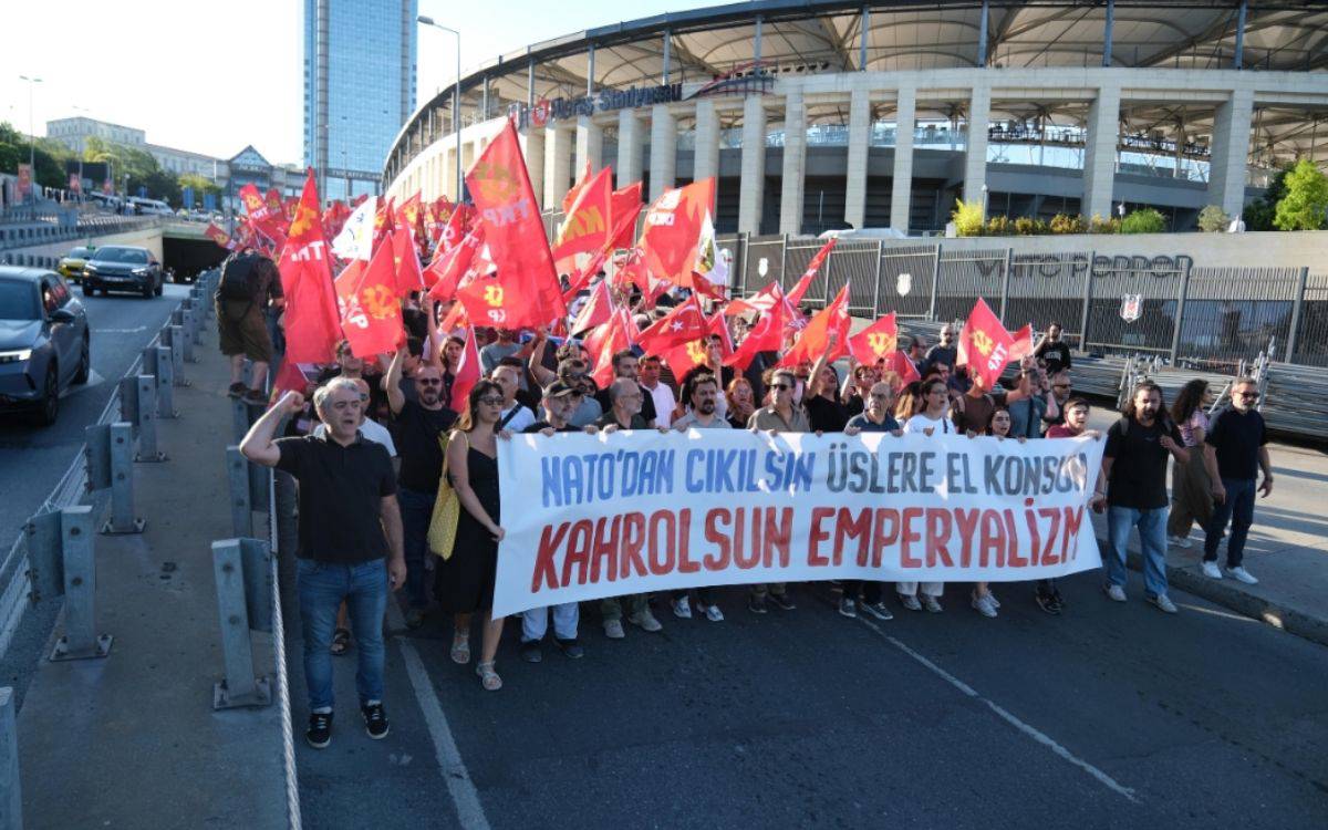 Ankara’da NATO protestosunda gözaltına alınan 131 kişi adliyeye sevk edildi