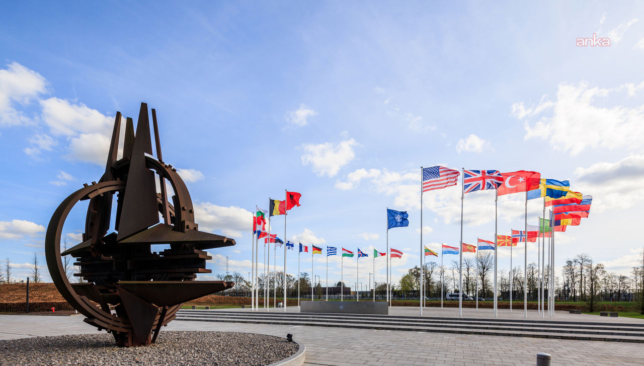 NATO Zirvesi öncesi yeni operasyon: Bir çok ilde ev baskını, akademisyen ve gazeteciler de gözaltında